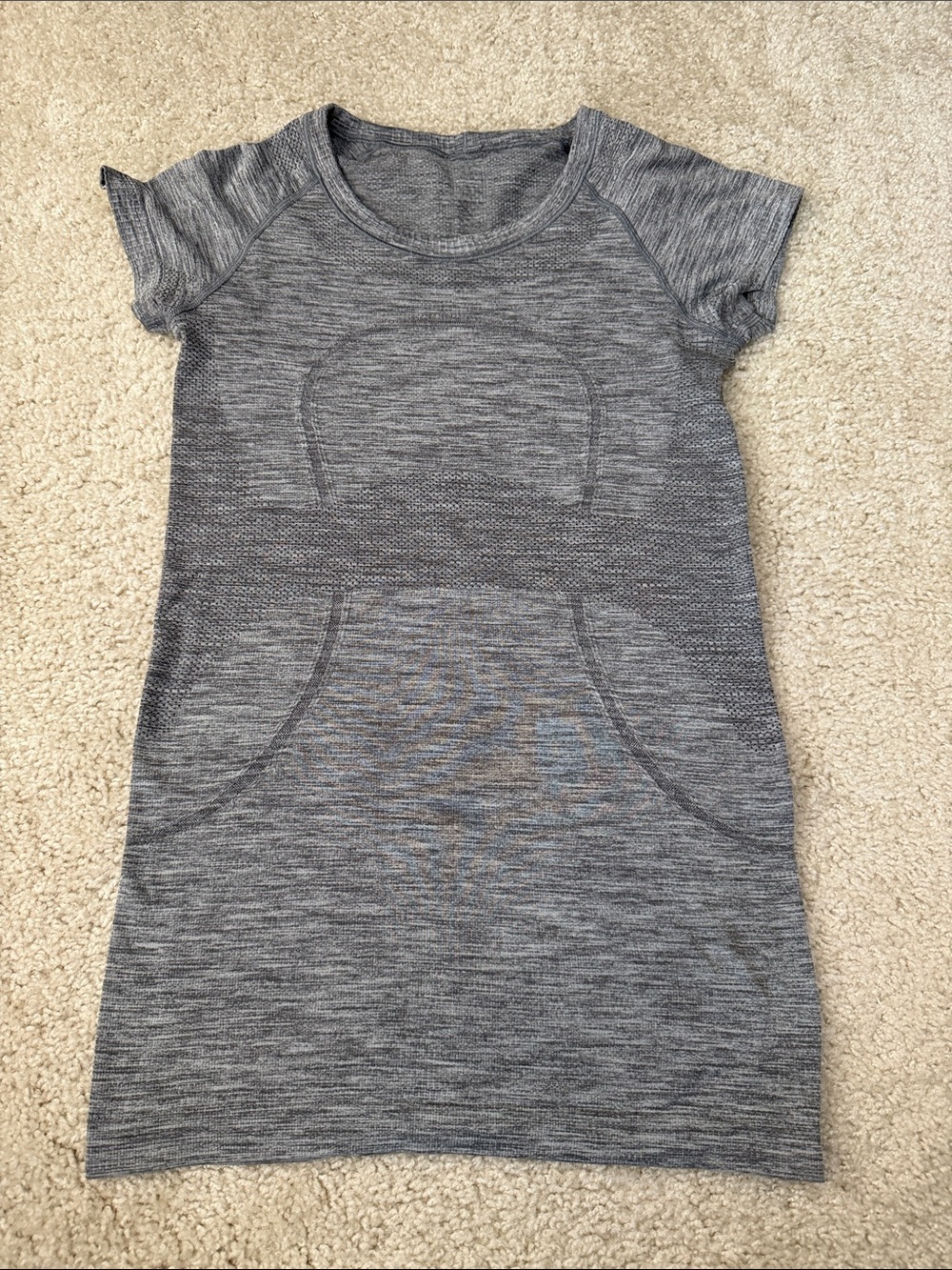 Lululemon Swiftly Tech Shirt Sleeve Heatheree Gray Sz 4